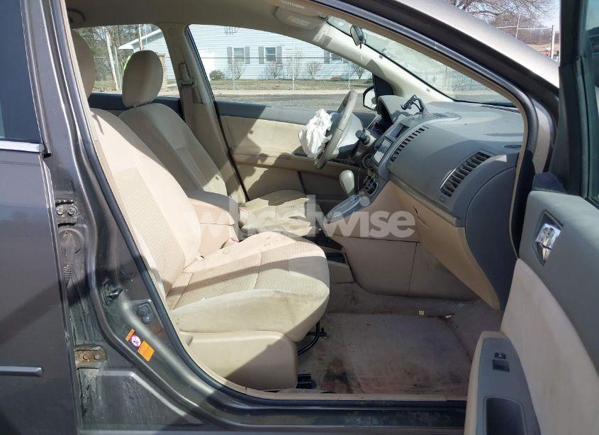 Photo 5 of 2008 Nissan Sentra 2.0S (VIN 3N1AB61EX8L698596)