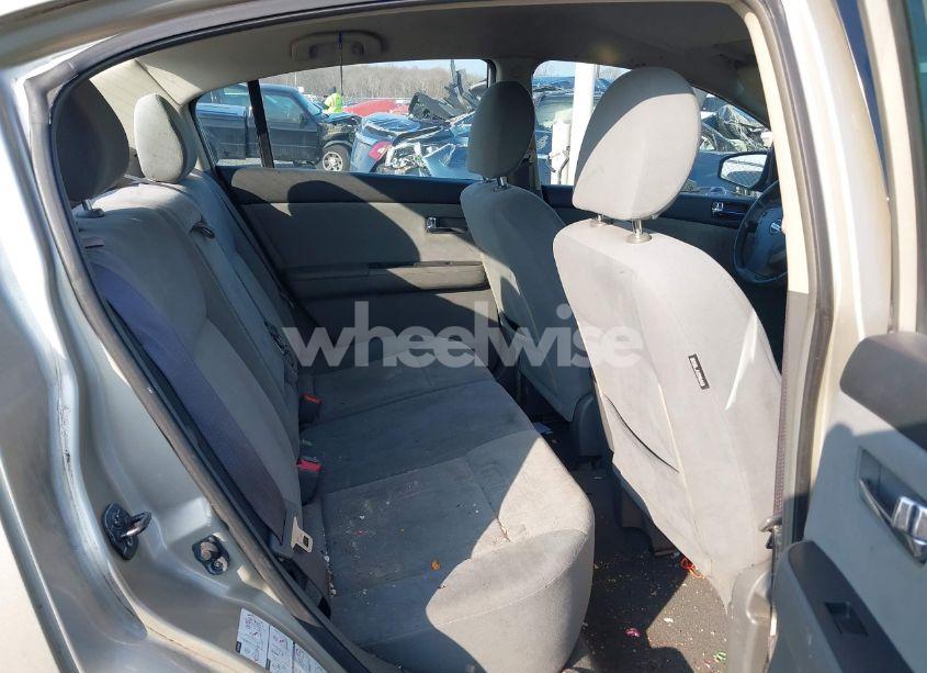 Photo 8 of 2009 Nissan Sentra 2.0S (VIN 3N1AB61EX9L685610)