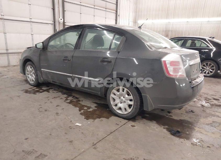 Photo 3 of 2010 Nissan Sentra 2.0S (VIN 3N1AB6AP0AL616821)