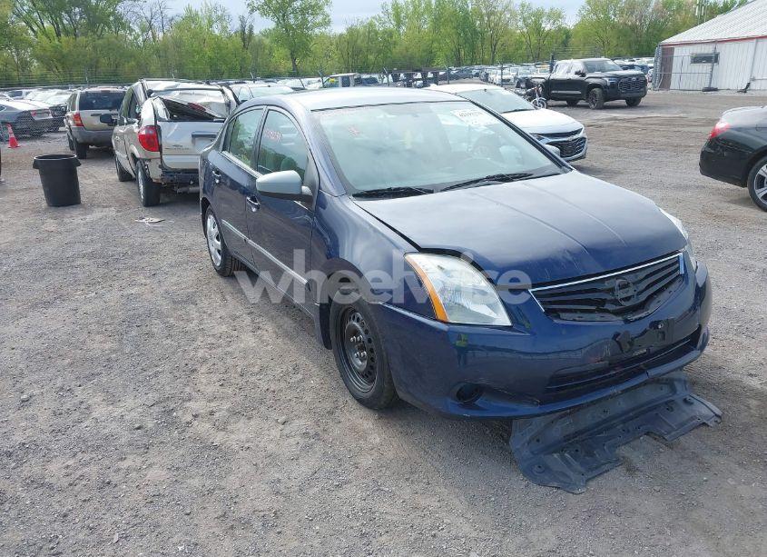 2010 Nissan Sentra 2.0S (VIN 3N1AB6AP0AL617824) main photo