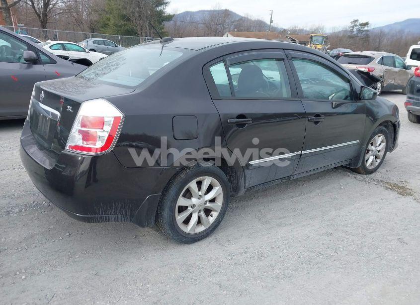 Photo 4 of 2010 Nissan Sentra 2.0SL (VIN 3N1AB6AP0AL632453)