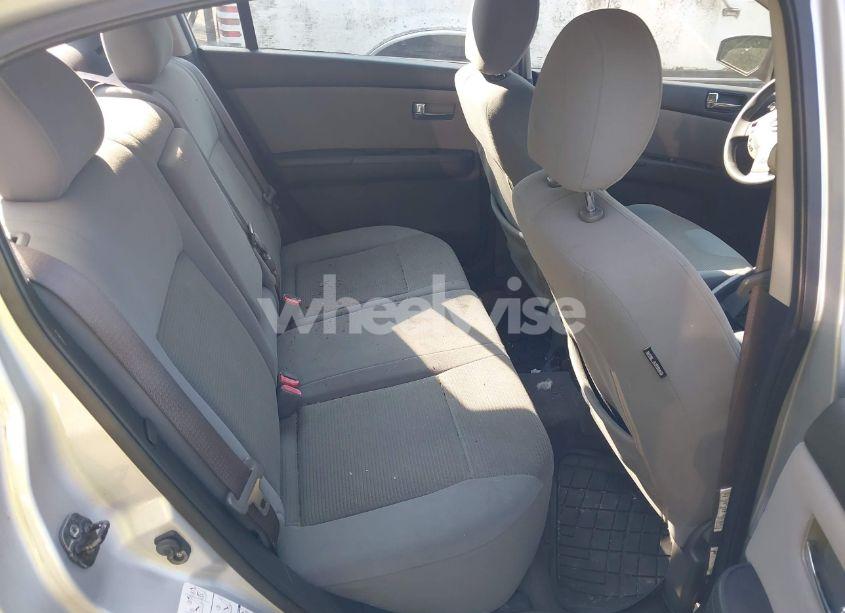 Photo 8 of 2010 Nissan Sentra 2.0S (VIN 3N1AB6AP0AL646661)