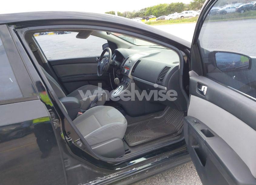 Photo 5 of 2010 Nissan Sentra 2.0SR (VIN 3N1AB6AP0AL678414)