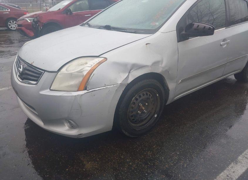 Photo 6 of 2010 Nissan Sentra 2.0S (VIN 3N1AB6AP0AL692930)