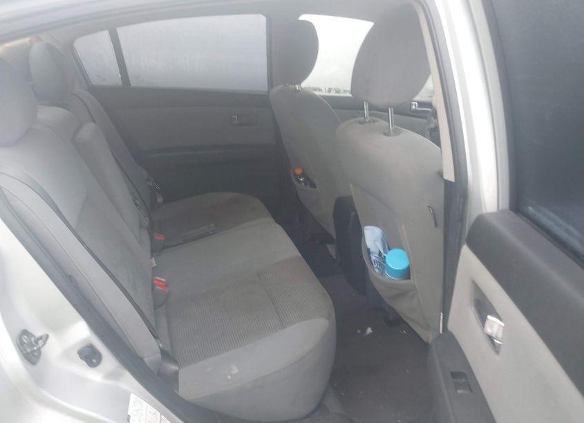 Photo 8 of 2010 Nissan Sentra 2.0S (VIN 3N1AB6AP0AL692930)