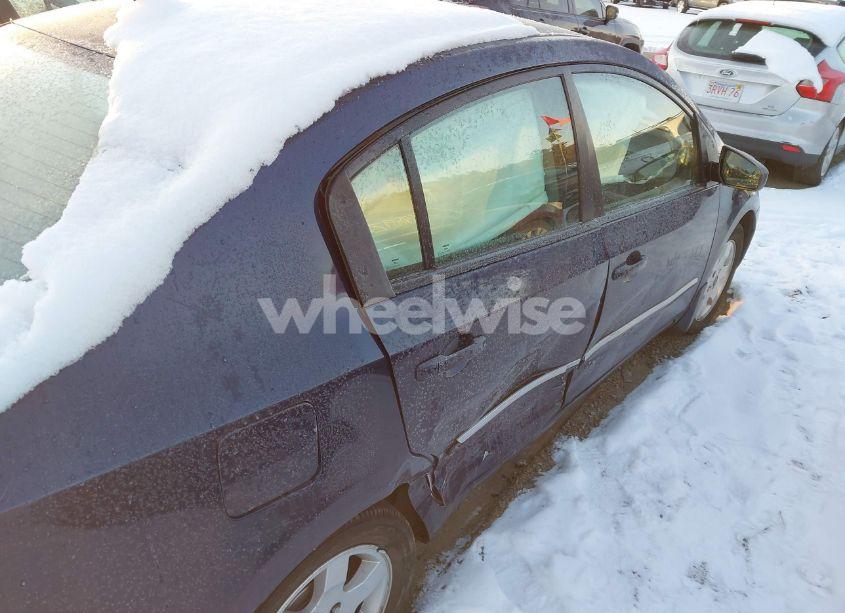 Photo 6 of 2010 Nissan Sentra 2.0S (VIN 3N1AB6AP0AL694502)