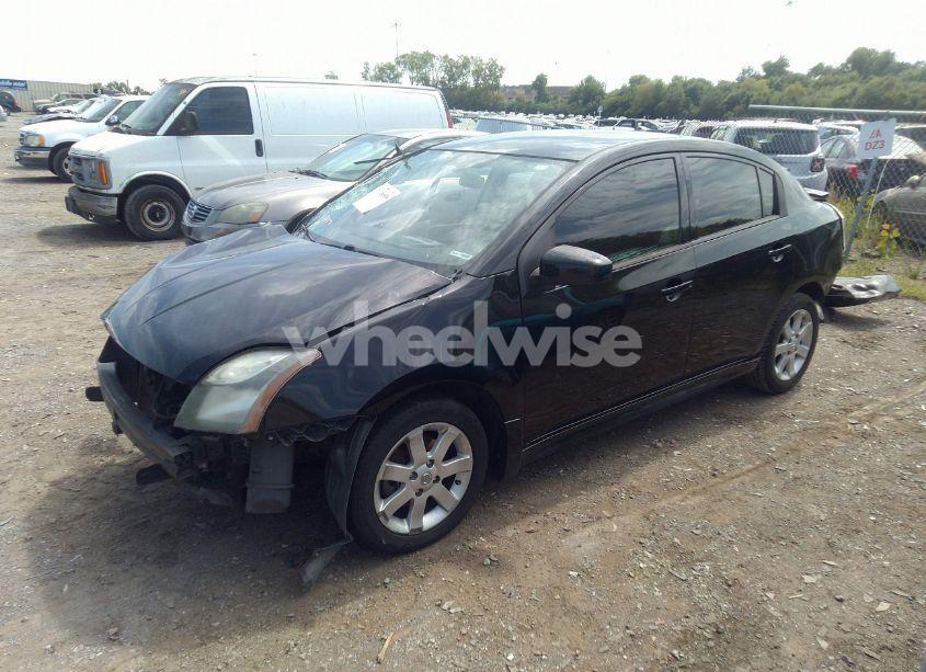 Photo 2 of 2010 Nissan Sentra 2.0SR (VIN 3N1AB6AP0AL705305)