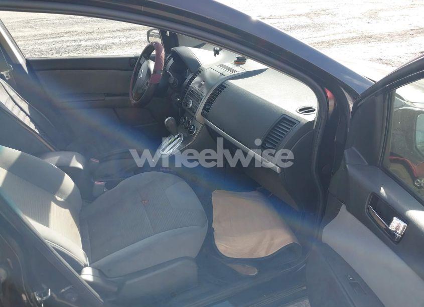 Photo 5 of 2011 Nissan Sentra 2.0S (VIN 3N1AB6AP0BL628517)