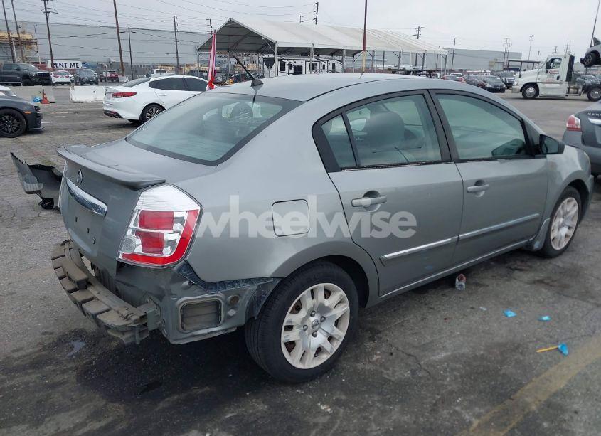 Photo 4 of 2011 Nissan Sentra 2.0S (VIN 3N1AB6AP0BL630025)