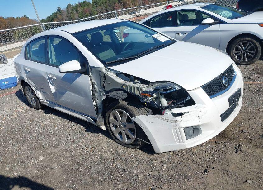 2011 Nissan Sentra 2.0SR (VIN 3N1AB6AP0BL632096) main photo