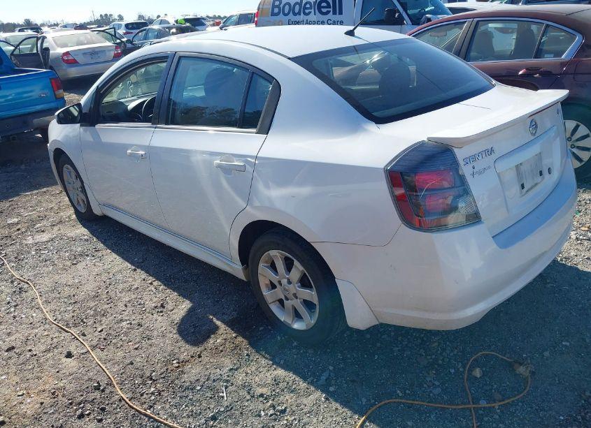 Photo 3 of 2011 Nissan Sentra 2.0SR (VIN 3N1AB6AP0BL632096)