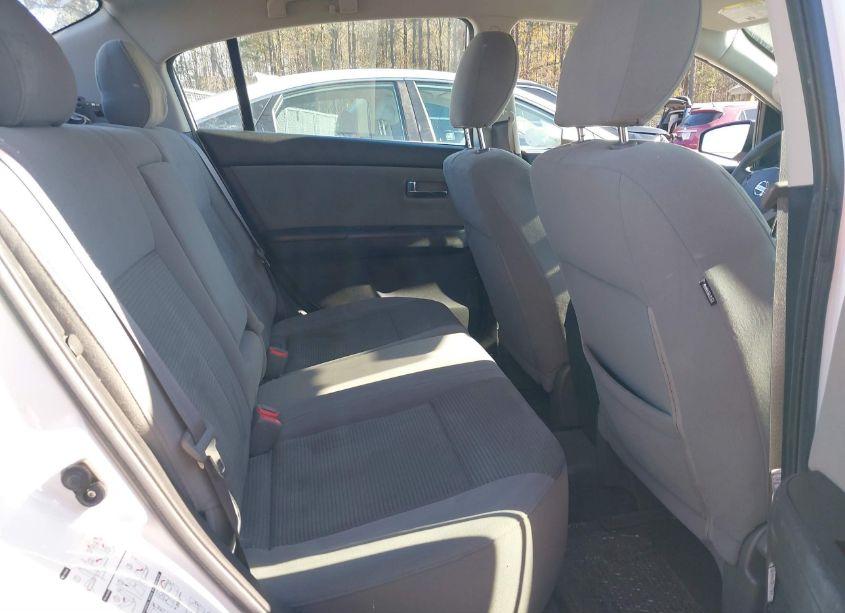 Photo 8 of 2011 Nissan Sentra 2.0SR (VIN 3N1AB6AP0BL632096)