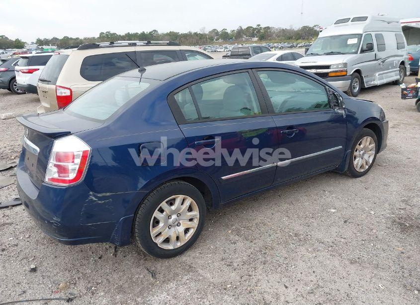 Photo 4 of 2011 Nissan Sentra 2.0S (VIN 3N1AB6AP0BL639842)