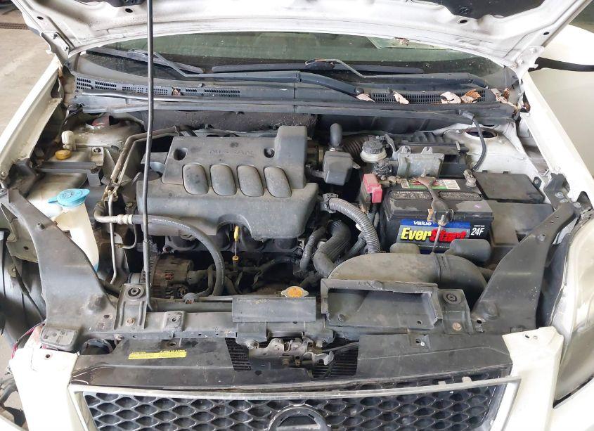 Photo 10 of 2011 Nissan Sentra 2.0SR (VIN 3N1AB6AP0BL644068)