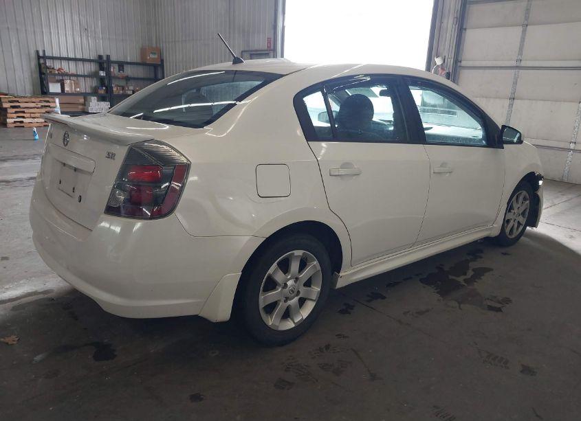 Photo 4 of 2011 Nissan Sentra 2.0SR (VIN 3N1AB6AP0BL644068)