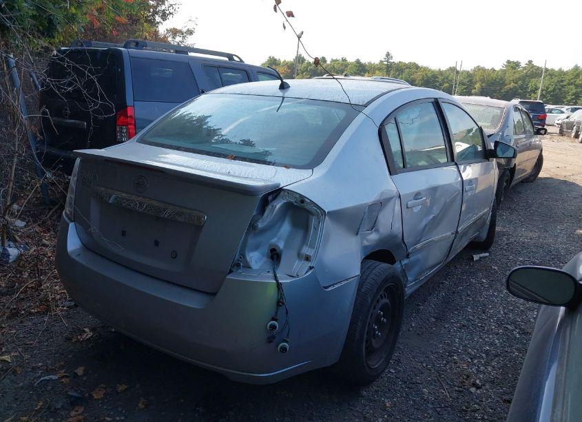 Photo 4 of 2011 Nissan Sentra 2.0S (VIN 3N1AB6AP0BL652042)