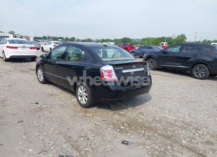 Photo 3 of 2011 Nissan Sentra 2.0SL (VIN 3N1AB6AP0BL657953)