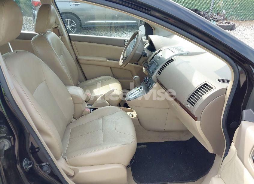 Photo 5 of 2011 Nissan Sentra 2.0SL (VIN 3N1AB6AP0BL657953)