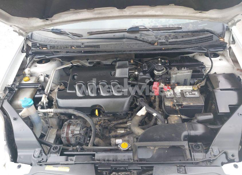 Photo 10 of 2011 Nissan Sentra 2.0S (VIN 3N1AB6AP0BL664806)