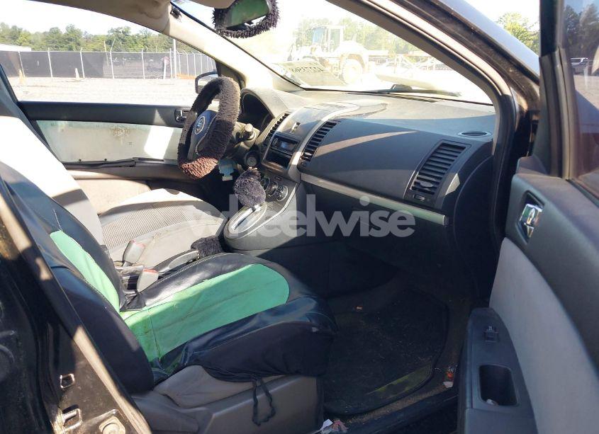 Photo 5 of 2011 Nissan Sentra 2.0SR (VIN 3N1AB6AP0BL671965)