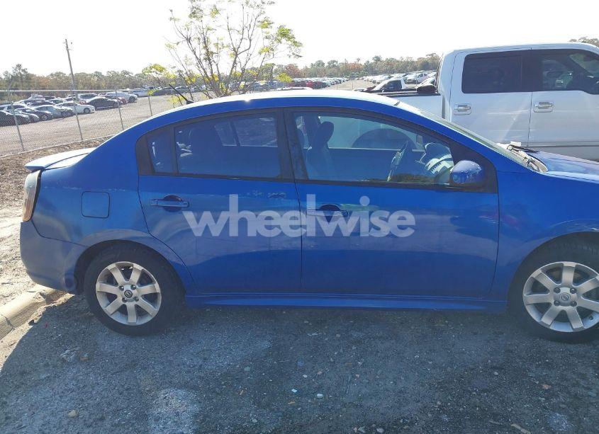 Photo 12 of 2011 Nissan Sentra 2.0SR (VIN 3N1AB6AP0BL679421)