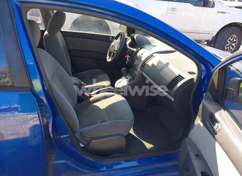 Photo 5 of 2011 Nissan Sentra 2.0SR (VIN 3N1AB6AP0BL679421)