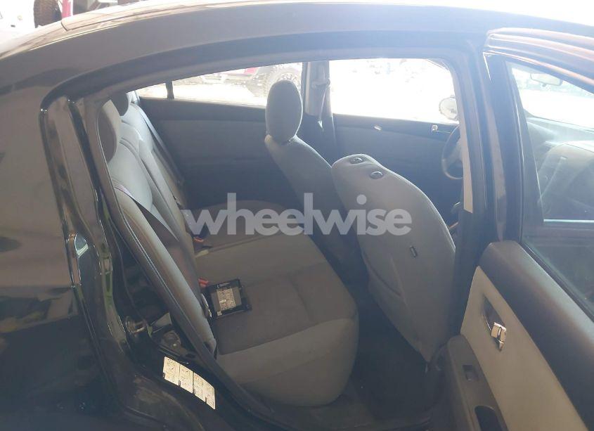 Photo 8 of 2011 Nissan Sentra 2.0S (VIN 3N1AB6AP0BL686319)