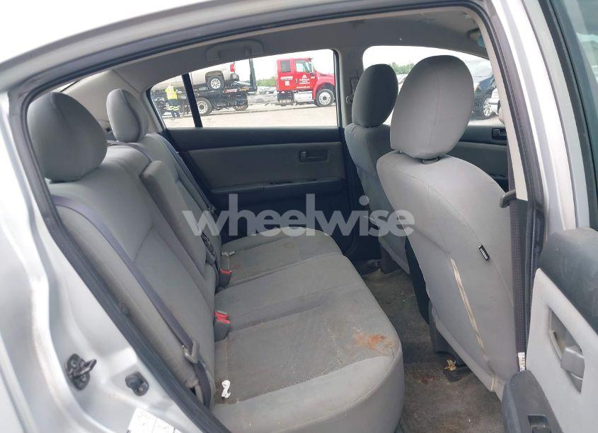 Photo 8 of 2011 Nissan Sentra 2.0 (VIN 3N1AB6AP0BL692119)