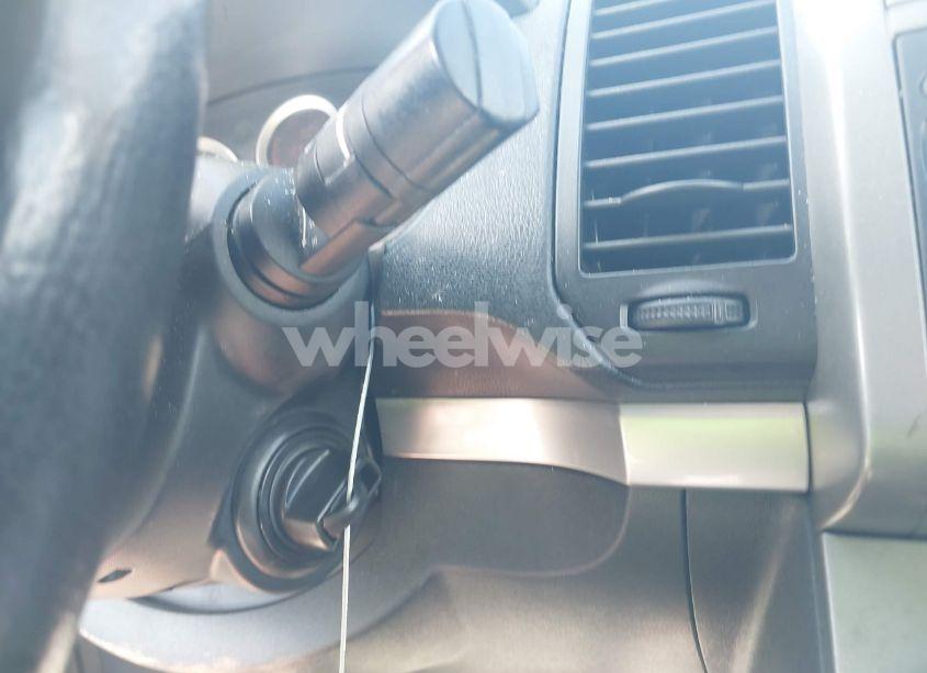 Photo 11 of 2011 Nissan Sentra 2.0S (VIN 3N1AB6AP0BL699569)