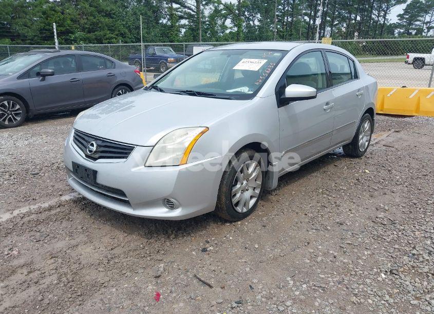 Photo 2 of 2011 Nissan Sentra 2.0S (VIN 3N1AB6AP0BL699569)