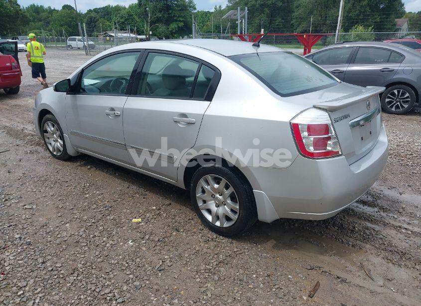 Photo 3 of 2011 Nissan Sentra 2.0S (VIN 3N1AB6AP0BL699569)