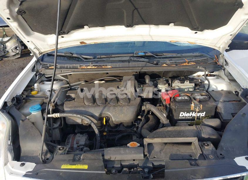 Photo 10 of 2011 Nissan Sentra 2.0S (VIN 3N1AB6AP0BL715995)