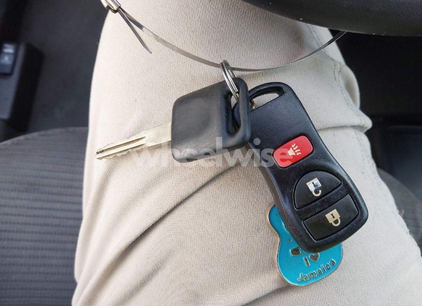 Photo 11 of 2011 Nissan Sentra 2.0S (VIN 3N1AB6AP0BL715995)