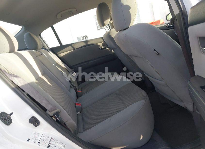 Photo 8 of 2011 Nissan Sentra 2.0S (VIN 3N1AB6AP0BL715995)