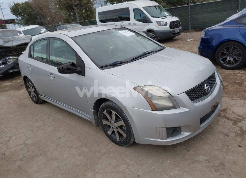 2011 Nissan Sentra 2.0SR (VIN 3N1AB6AP0BL719335) main photo