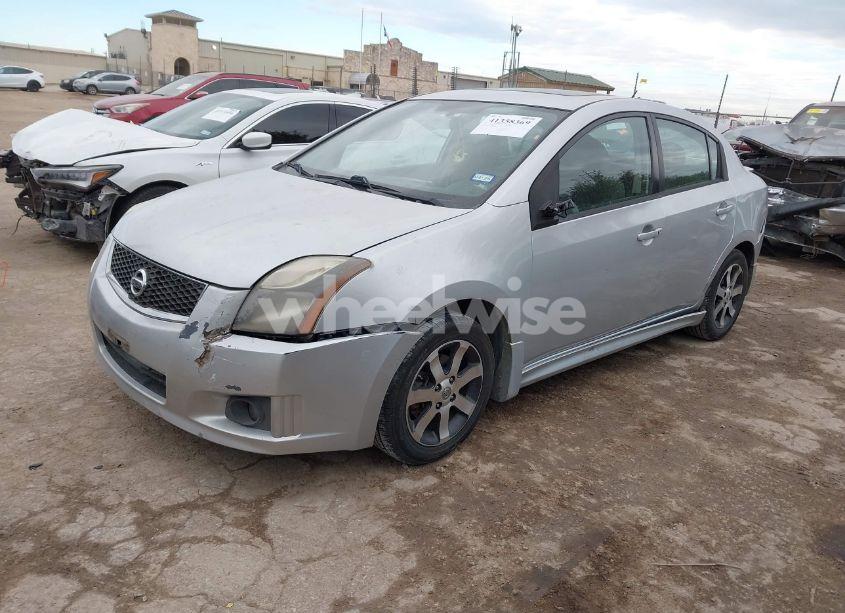 Photo 2 of 2011 Nissan Sentra 2.0SR (VIN 3N1AB6AP0BL719335)