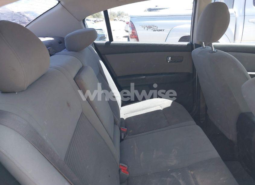 Photo 8 of 2011 Nissan Sentra 2.0SR (VIN 3N1AB6AP0BL726625)