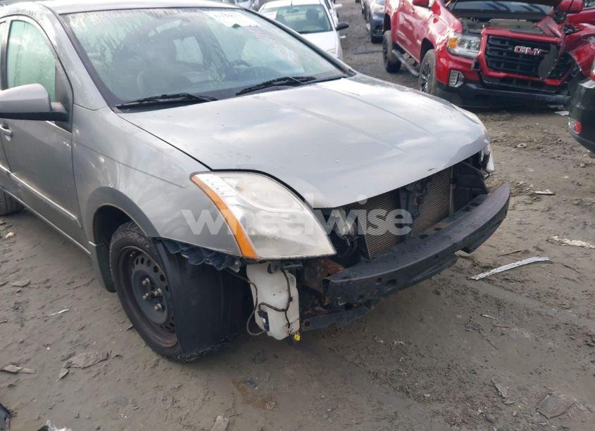 Photo 6 of 2011 Nissan Sentra 2.0S (VIN 3N1AB6AP0BL728441)