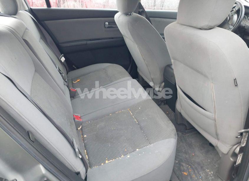 Photo 8 of 2011 Nissan Sentra 2.0S (VIN 3N1AB6AP0BL728441)