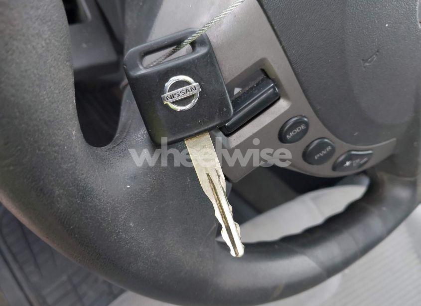 Photo 11 of 2011 Nissan Sentra 2.0S (VIN 3N1AB6AP0BL729783)