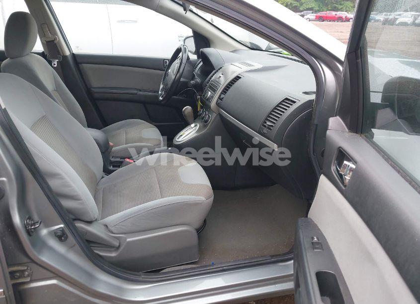 Photo 5 of 2012 Nissan Sentra 2.0 S (VIN 3N1AB6AP0CL644072)