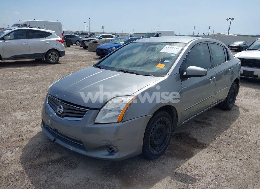 Photo 2 of 2012 Nissan Sentra 2.0 (VIN 3N1AB6AP0CL672714)