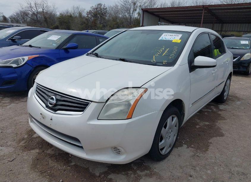 Photo 2 of 2012 Nissan Sentra 2.0 S (VIN 3N1AB6AP0CL719580)