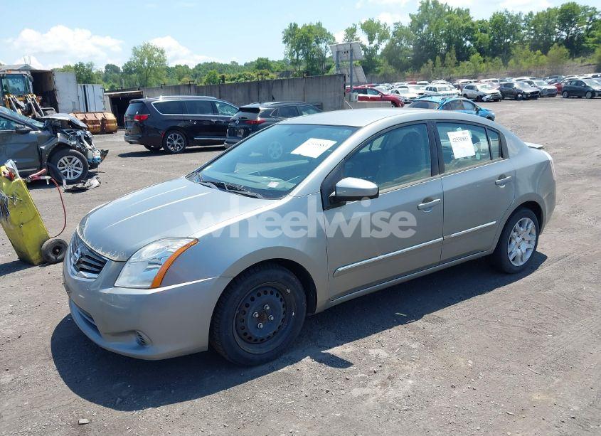 Photo 2 of 2012 Nissan Sentra 2.0 S (VIN 3N1AB6AP0CL728926)