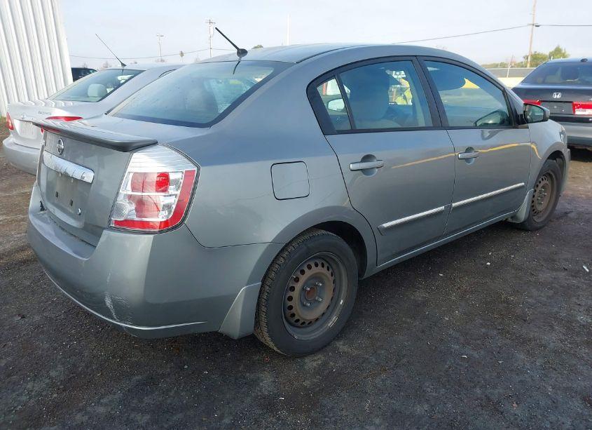 Photo 4 of 2012 Nissan Sentra 2.0 S (VIN 3N1AB6AP0CL730630)