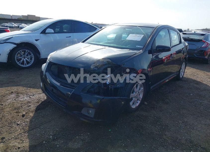 Photo 2 of 2012 Nissan Sentra 2.0 SR (VIN 3N1AB6AP0CL764051)