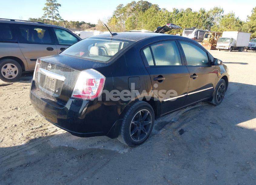 Photo 4 of 2010 Nissan Sentra 2.0S (VIN 3N1AB6AP1AL616522)