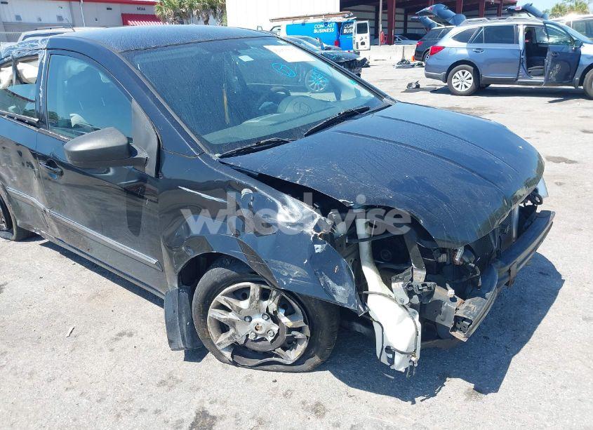 Photo 12 of 2010 Nissan Sentra 2.0S (VIN 3N1AB6AP1AL637984)