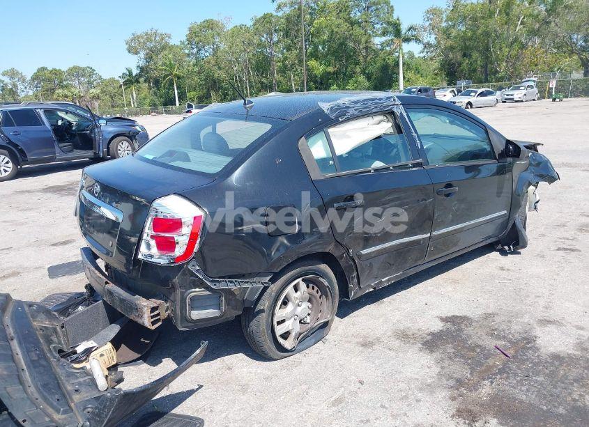Photo 4 of 2010 Nissan Sentra 2.0S (VIN 3N1AB6AP1AL637984)