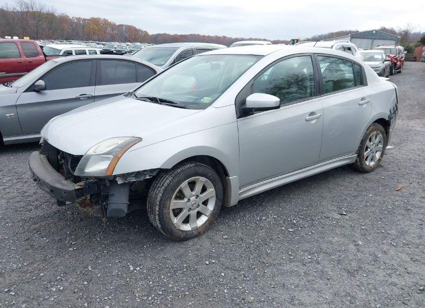 Photo 2 of 2010 Nissan Sentra 2.0SR (VIN 3N1AB6AP1AL659838)